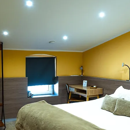 Cal Duran Bed & Breakfast Esparreguera