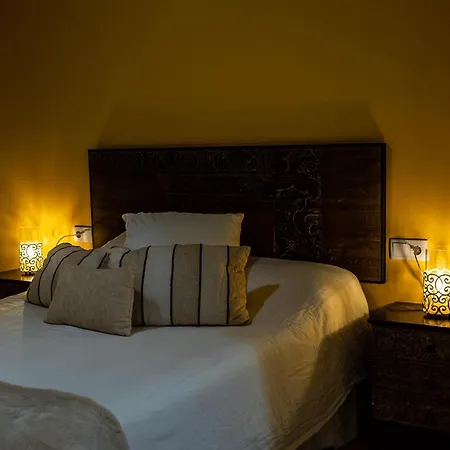 Cal Duran Bed & Breakfast